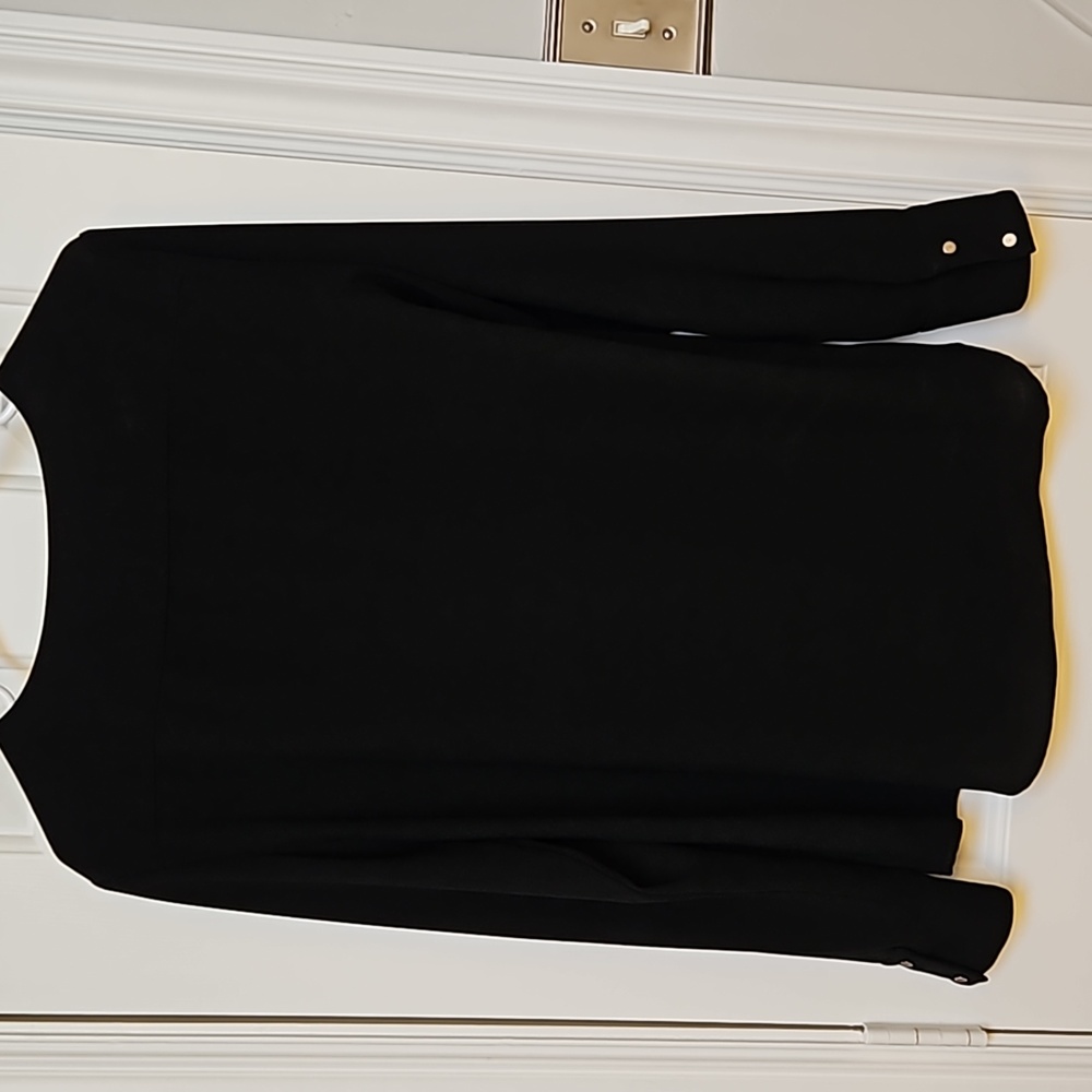 Zara Woman Black Long Sleeve Shirt with Button Detail - Picture 5 of 6